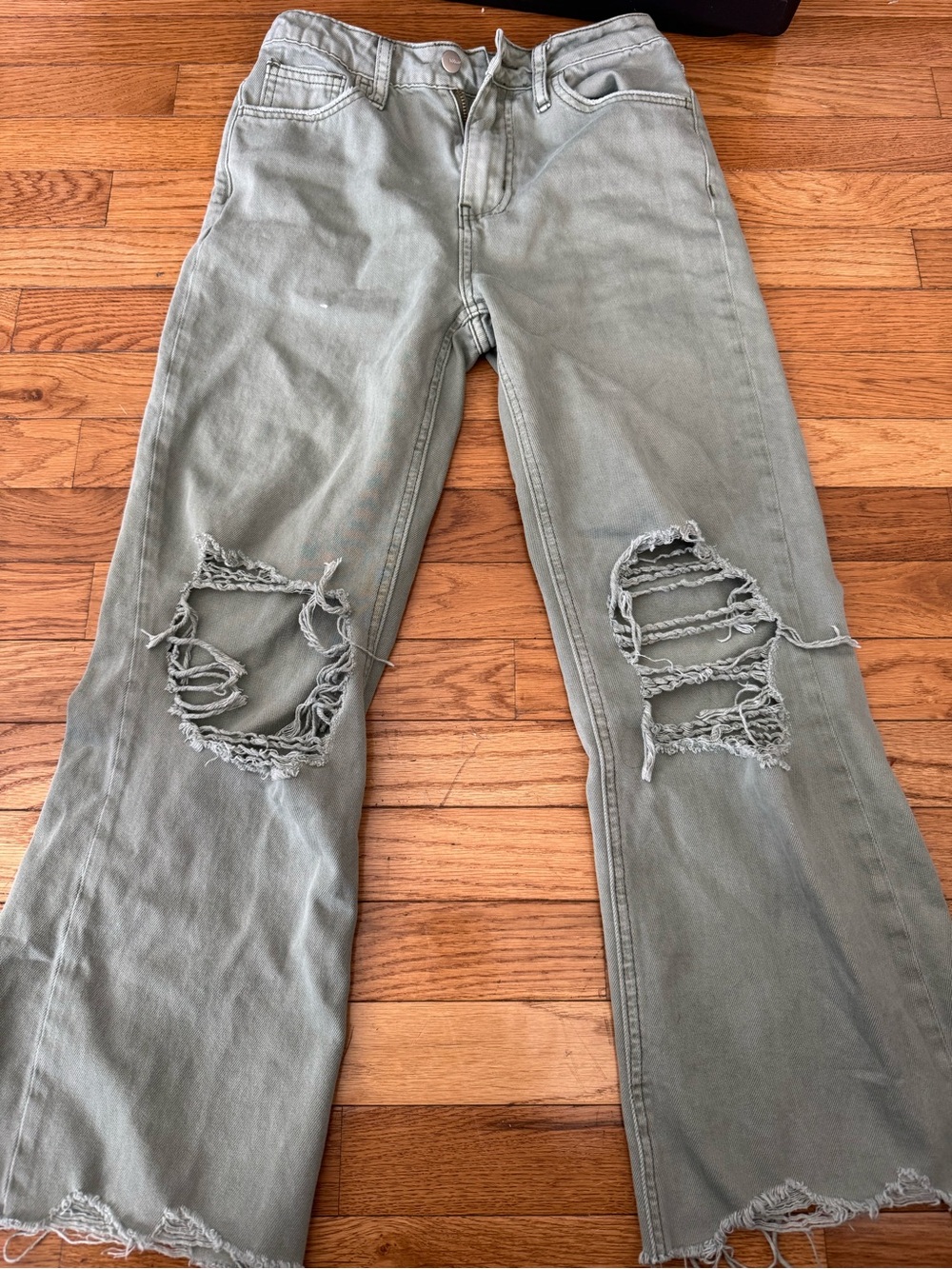 Boheme Olive Green Wide-Leg Distressed Jeans
